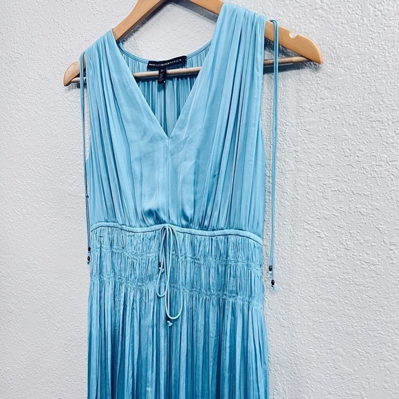 WHITE HOUSE BLACK MARKET TEAL BLUE SLEEVELESS PLEATED V NECK MIDI DRESS Size XS - Picture 3 of 11